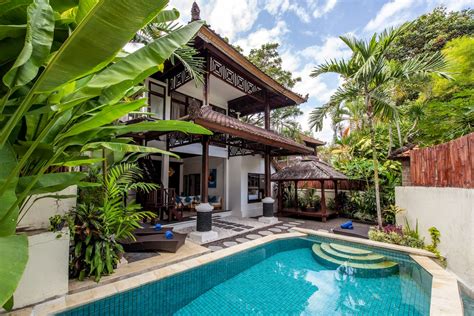 Legian Beach Holiday Rentals & Homes .